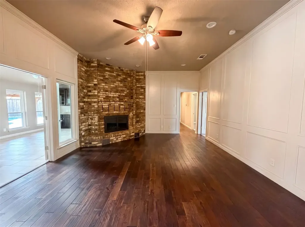 1533 Parkside Trail Lewisville TX 75077
