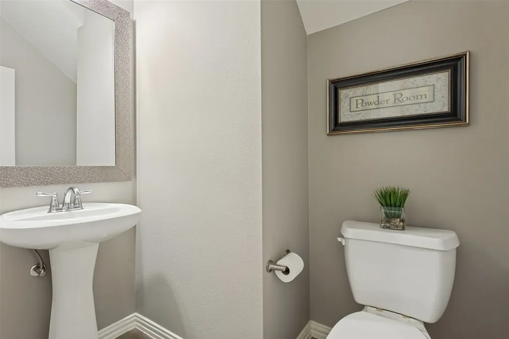 6409 Eagle Nest Drive Garland TX 75044