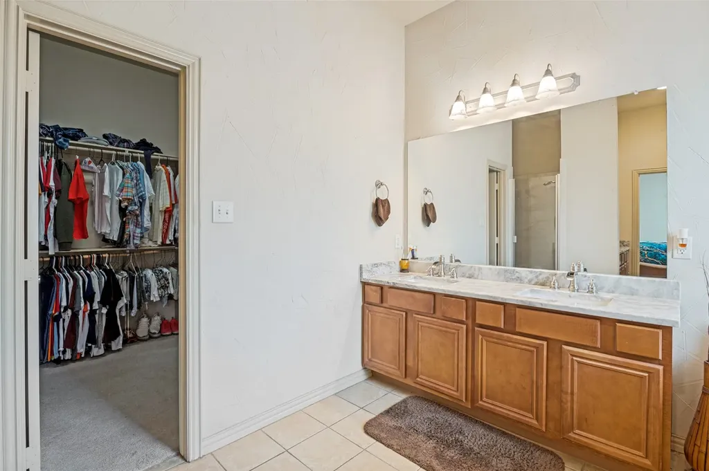 803 Mill Creek Road Lancaster TX 75146