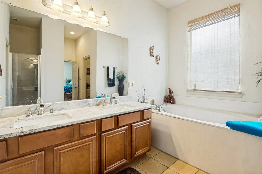 803 Mill Creek Road Lancaster TX 75146