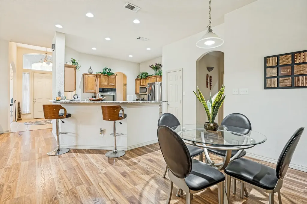 803 Mill Creek Road Lancaster TX 75146