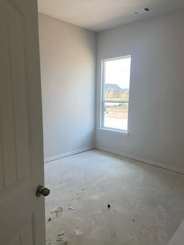 86 County Road 200 Valley View TX 76272