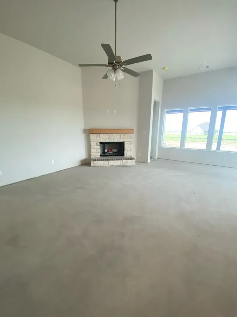86 County Road 200 Valley View TX 76272