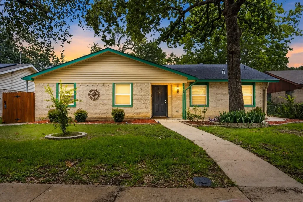 1113 Winterwood Drive Lewisville TX 75067