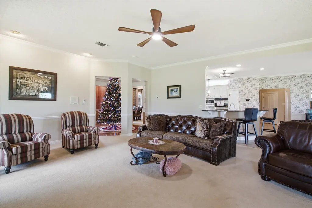 152 Fox Road Weatherford TX 76088