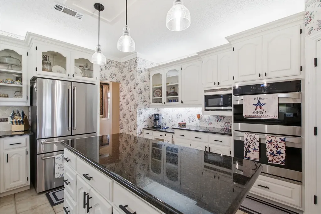 152 Fox Road Weatherford TX 76088