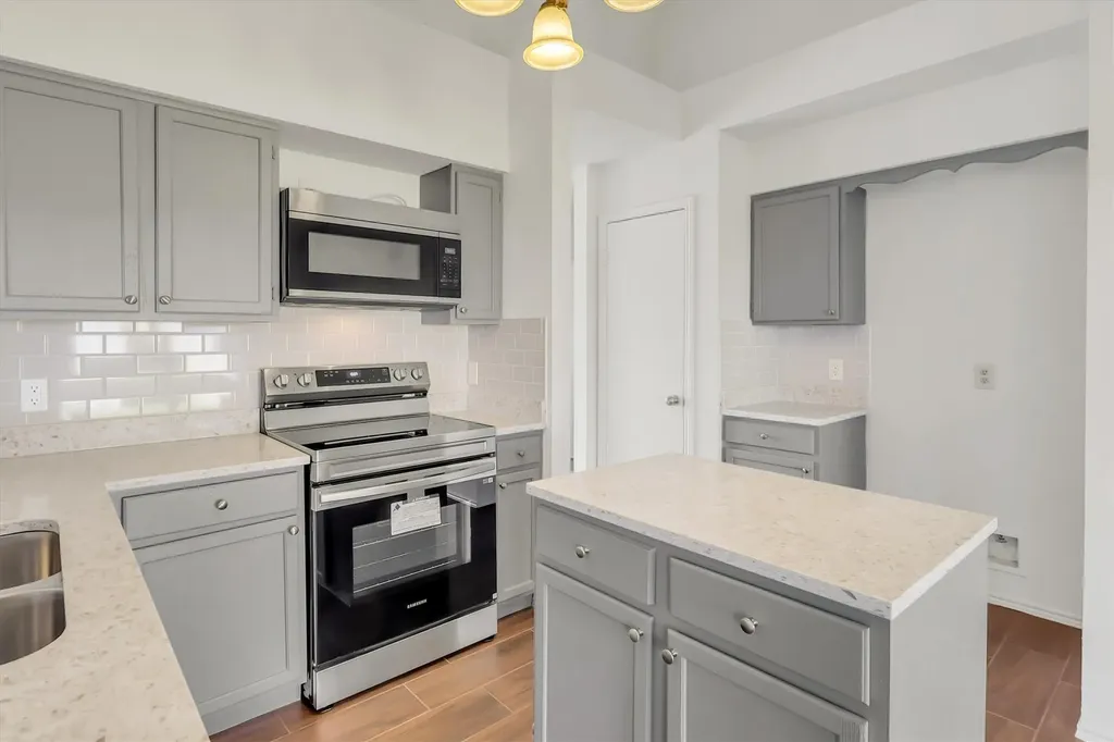 7701 Cornell Drive Rowlett TX 75088