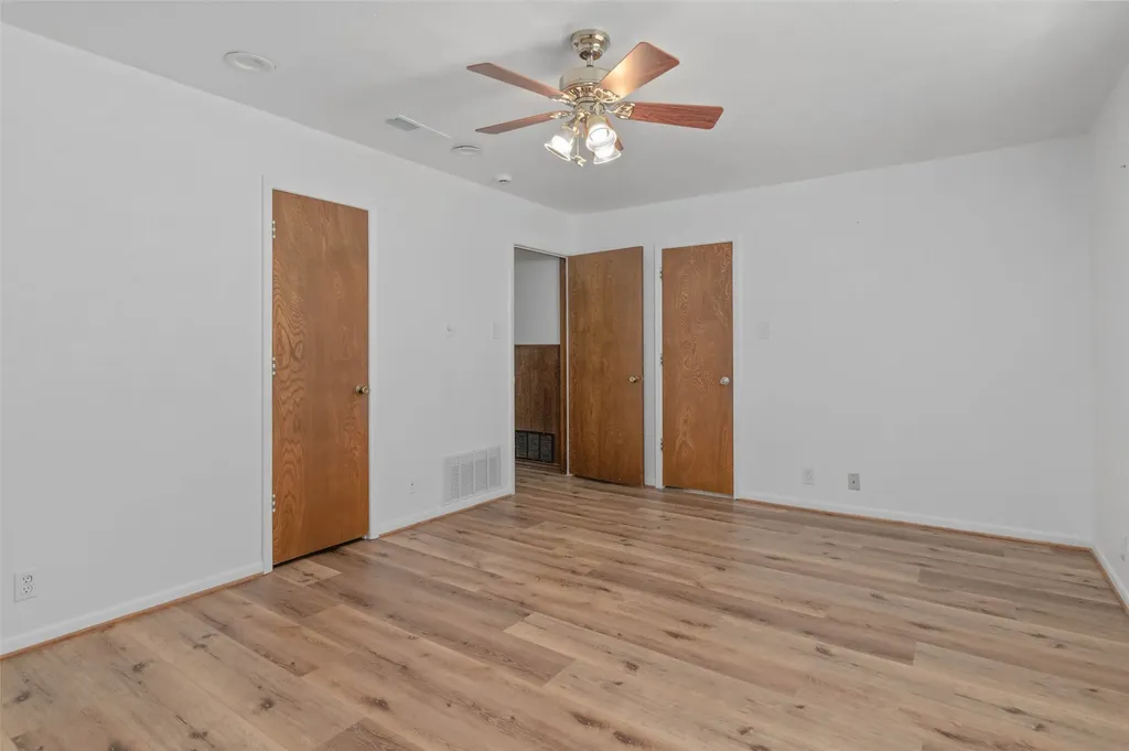 301 E 6th Street Krum TX 76249