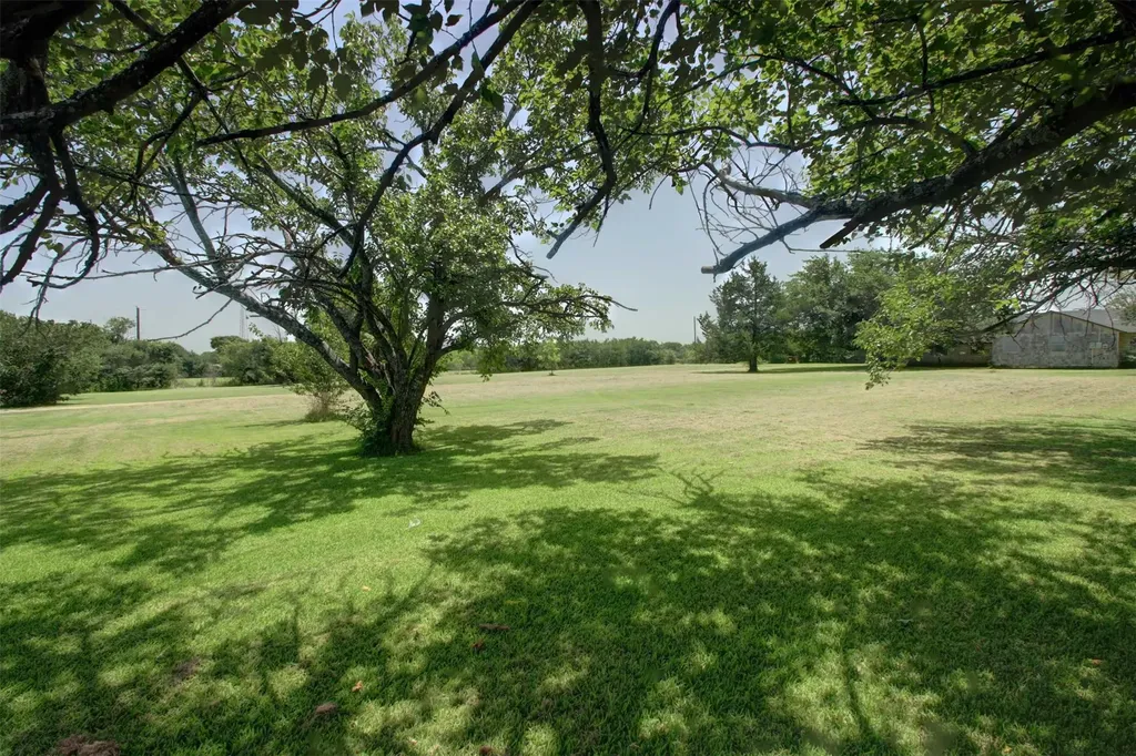2736 County Road 314 Cleburne TX 76031