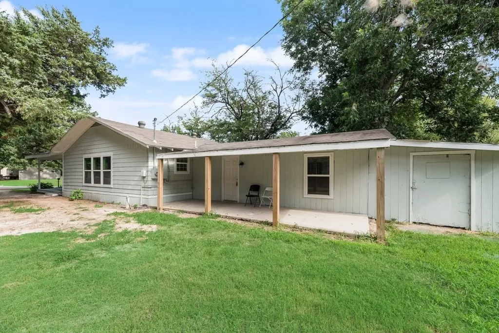 635 Vz County Road 3829 Wills Point TX 75169