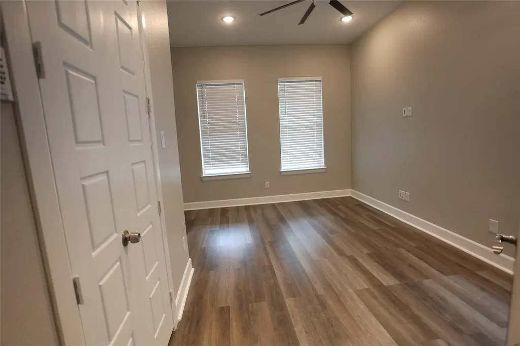 17816 County Road 4072 Kemp TX 75143