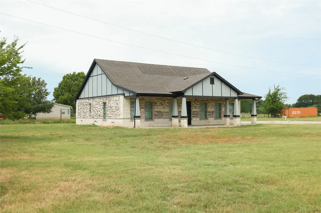 17816 County Road 4072 Kemp TX 75143