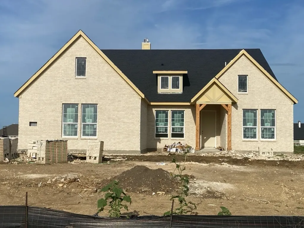 182 Sunny Side Road Valley View TX 76272