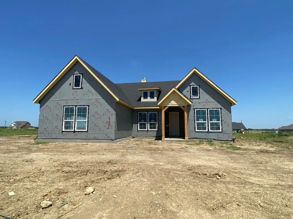 182 Sunny Side Road Valley View TX 76272