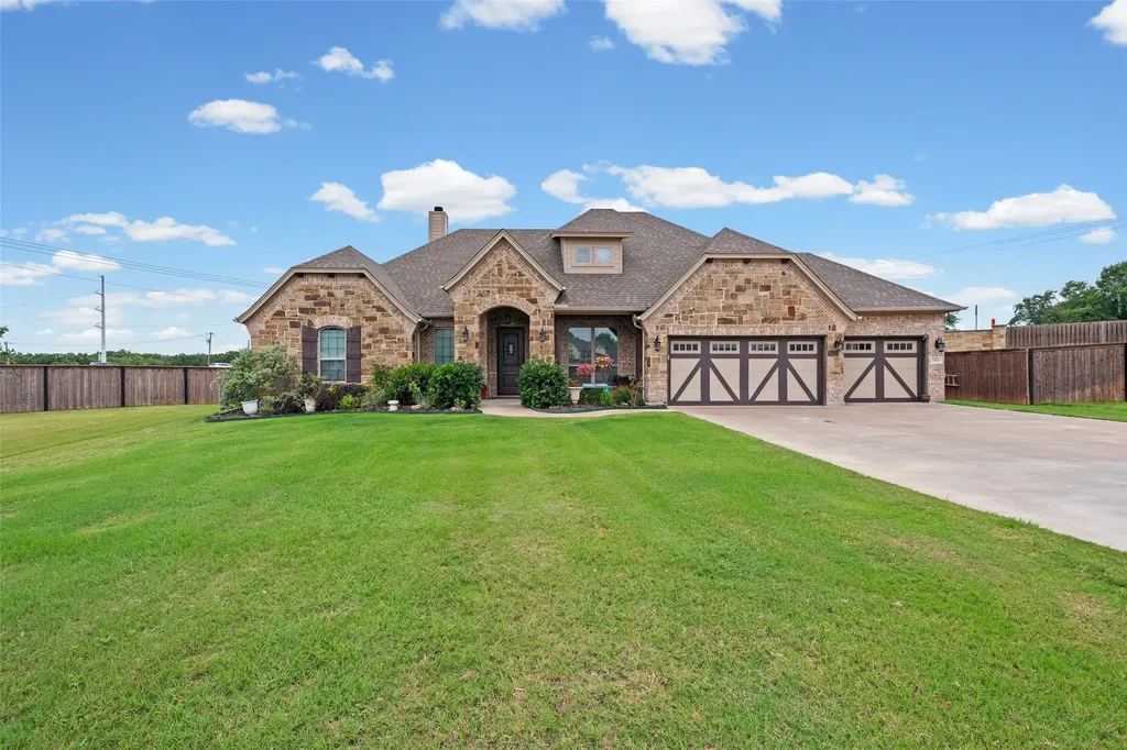 104 Lagrange Court Weatherford TX 76088