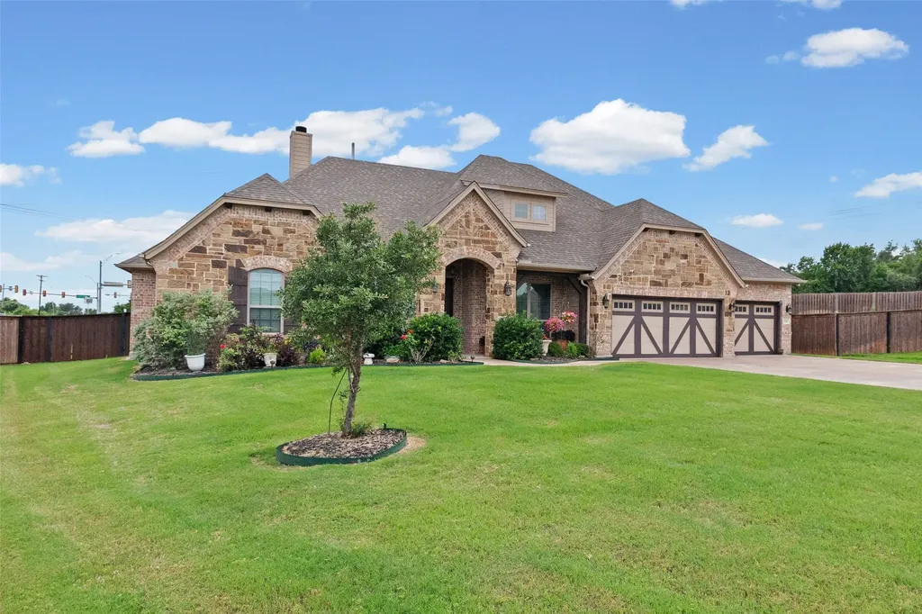 104 Lagrange Court Weatherford TX 76088