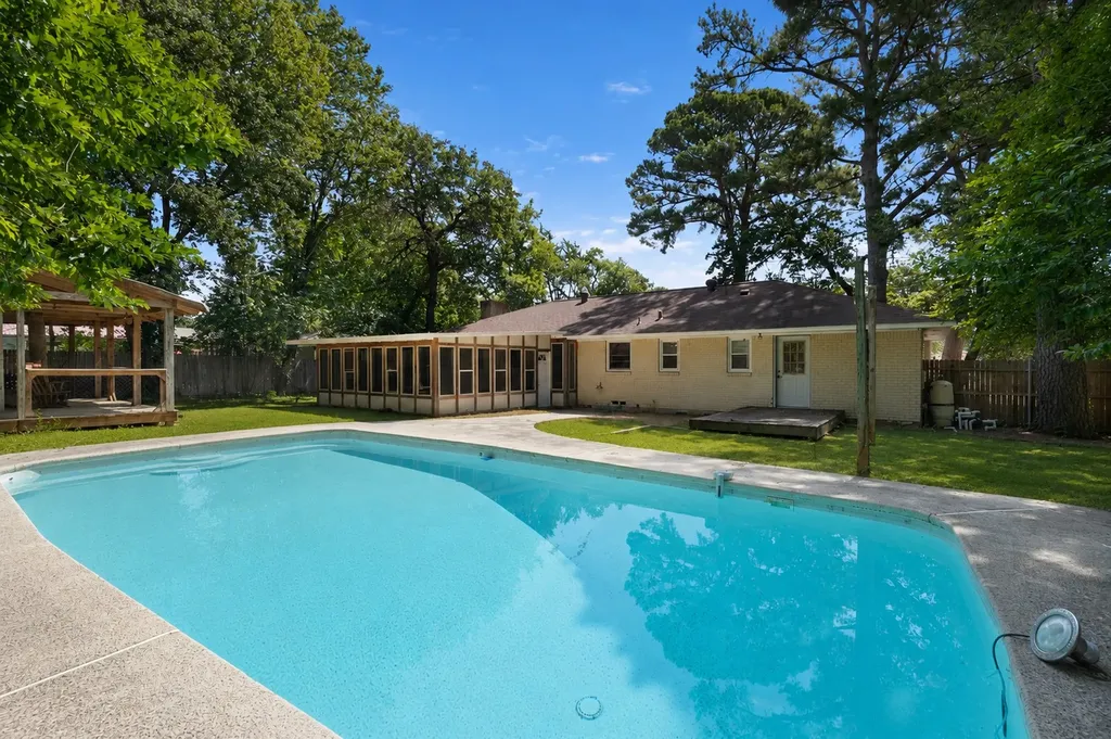 2603 Sherwood Street Denton TX 76209