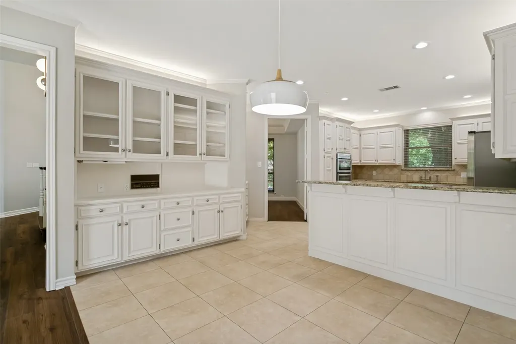 4313 Pembrooke Parkway N Colleyville TX 76034