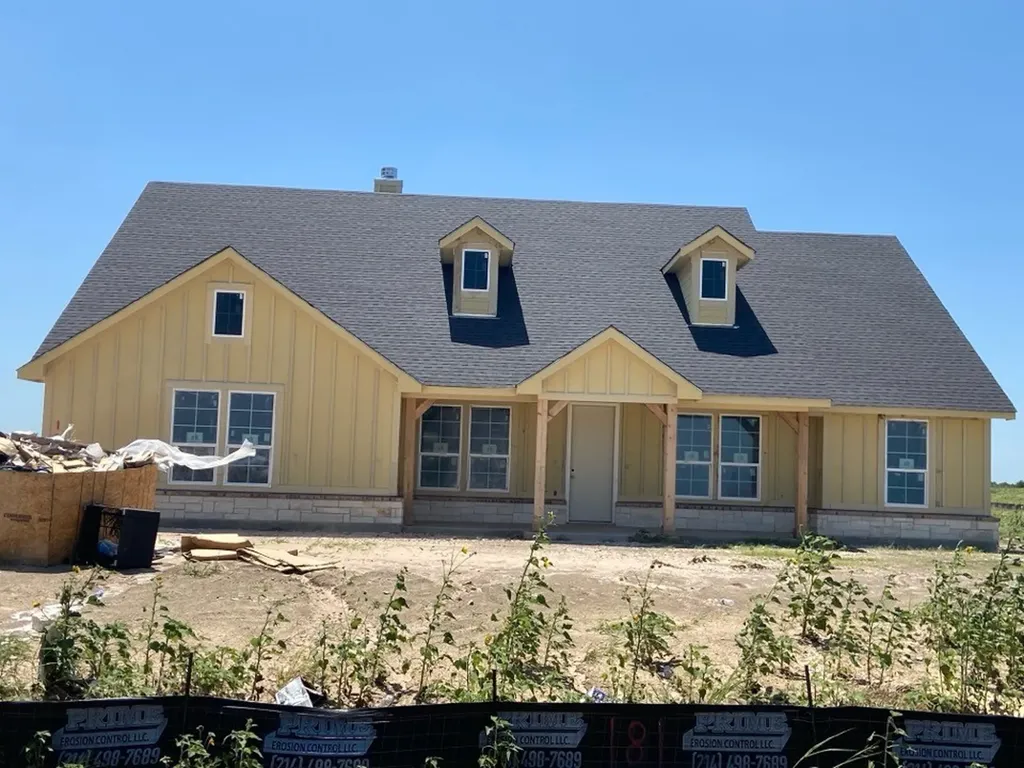 181 Sunny Side Road Valley View TX 76272