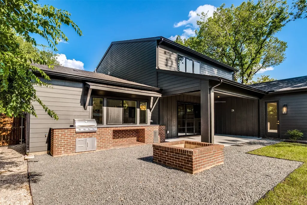 539 Classen Drive Dallas TX 75218