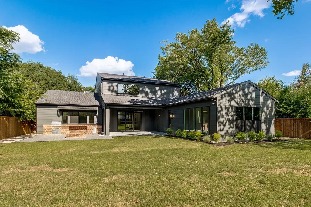 539 Classen Drive Dallas TX 75218