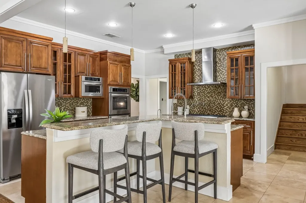 7635 Tanglecrest Drive Dallas TX 75254