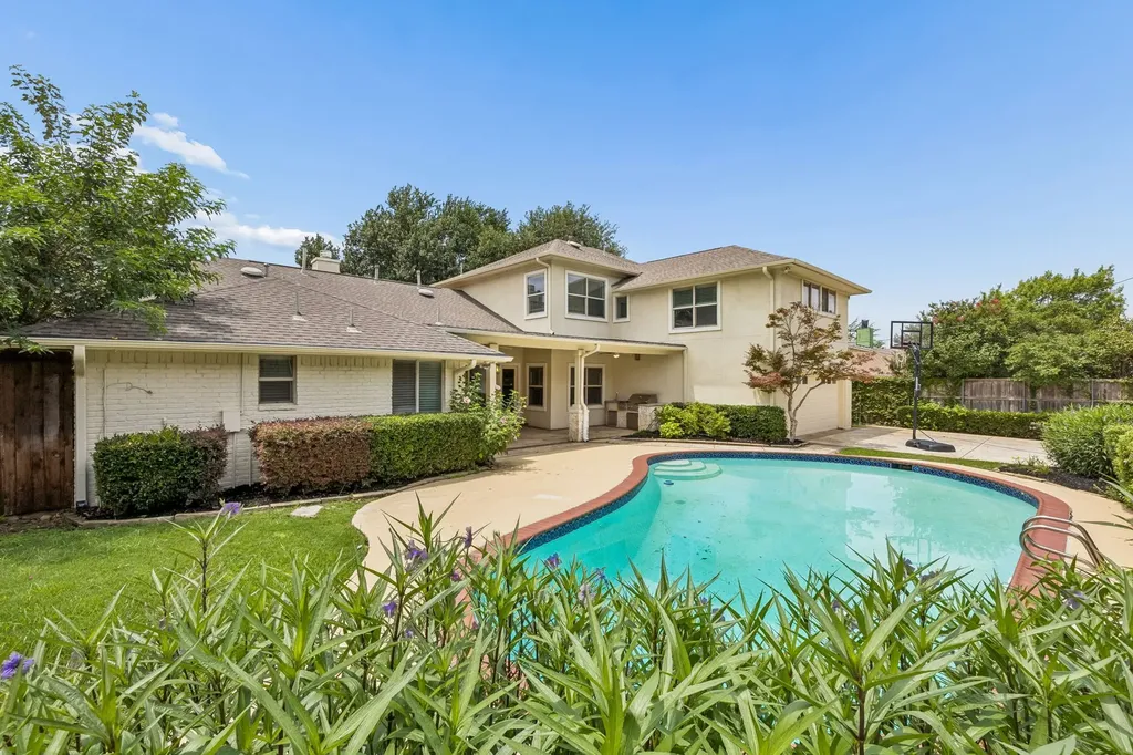 7635 Tanglecrest Drive Dallas TX 75254
