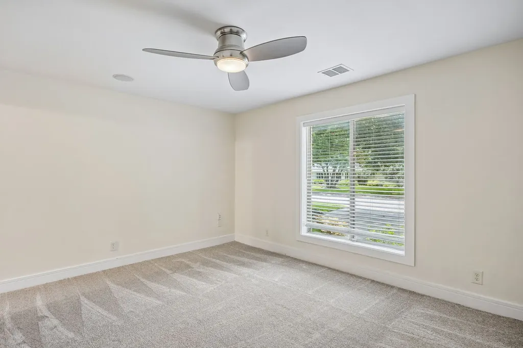 7635 Tanglecrest Drive Dallas TX 75254