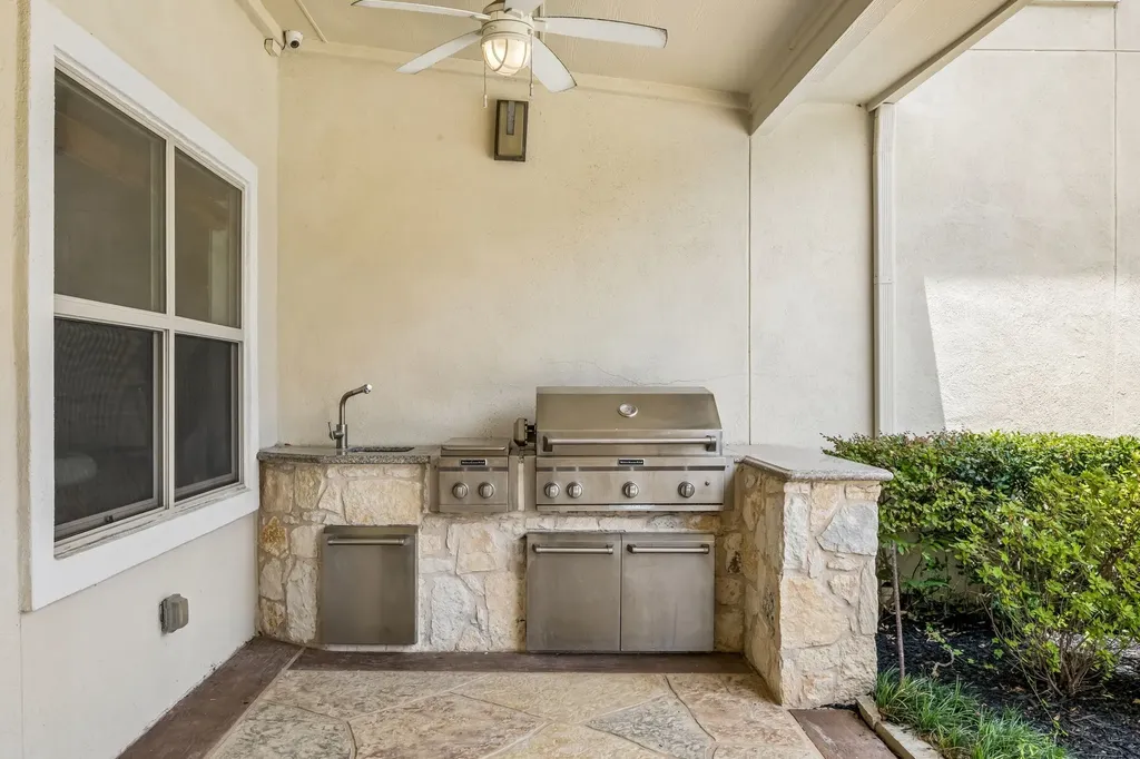 7635 Tanglecrest Drive Dallas TX 75254