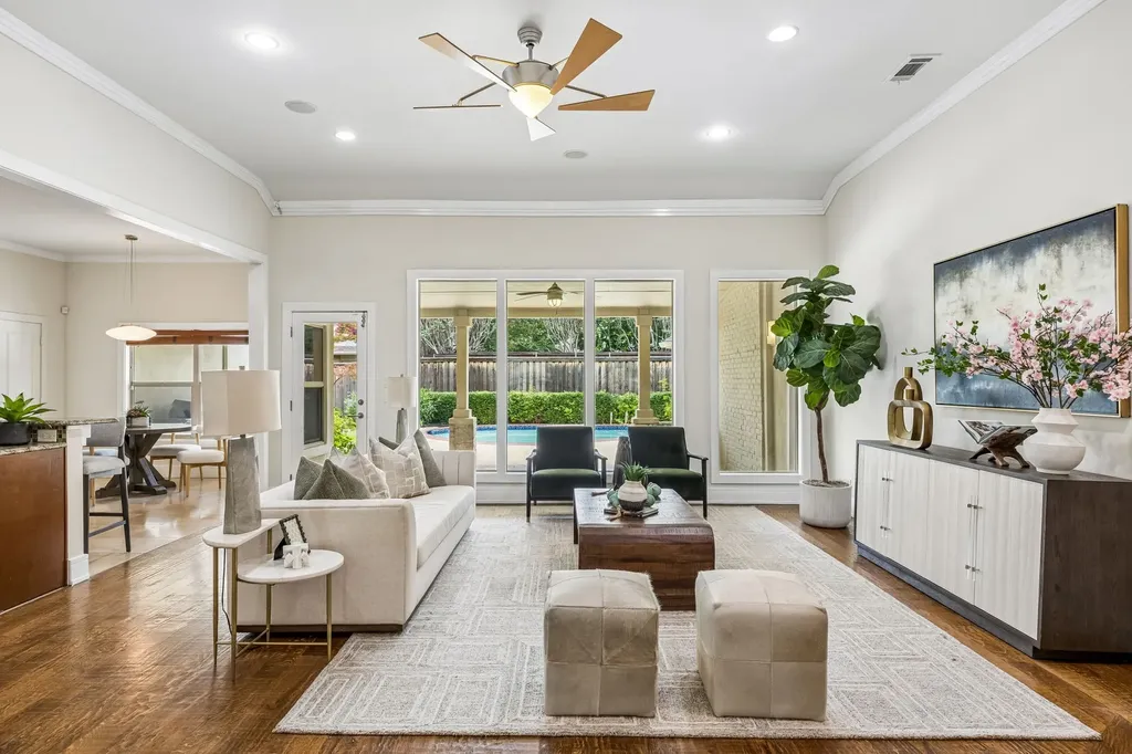 7635 Tanglecrest Drive Dallas TX 75254