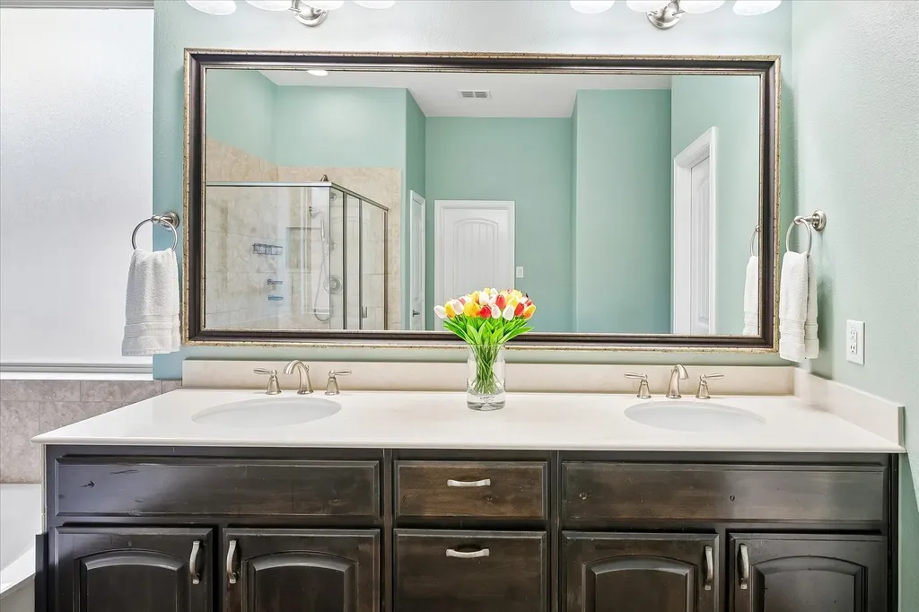 208 Equestrian Road Hickory Creek TX 75065