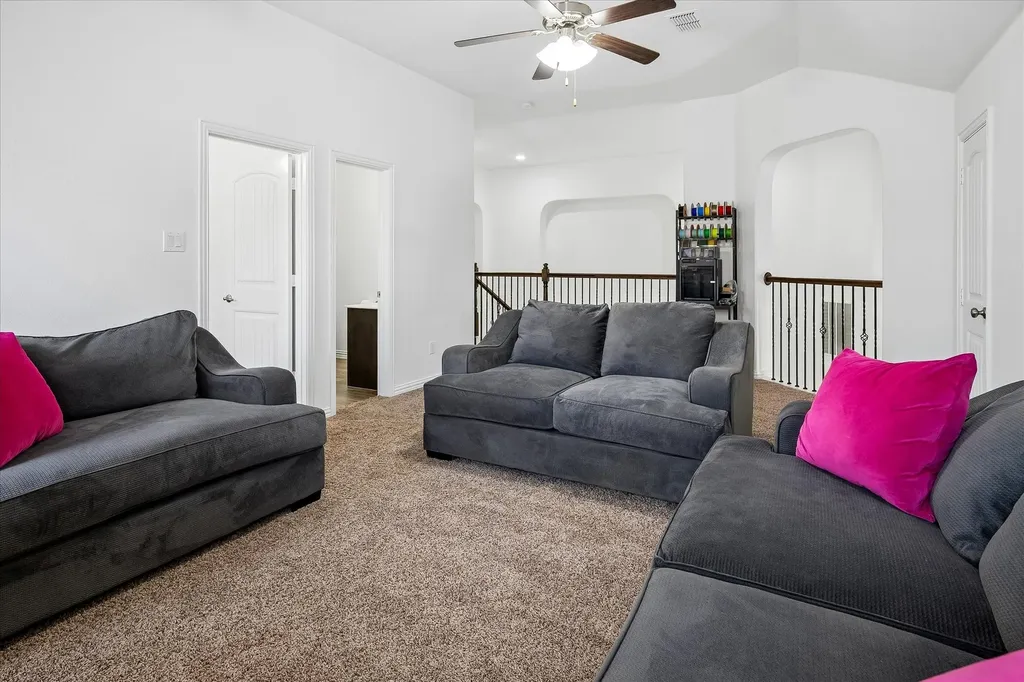 208 Equestrian Road Hickory Creek TX 75065