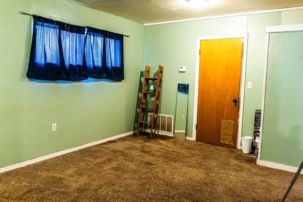 325 NW Avenue I Hamlin TX 79520