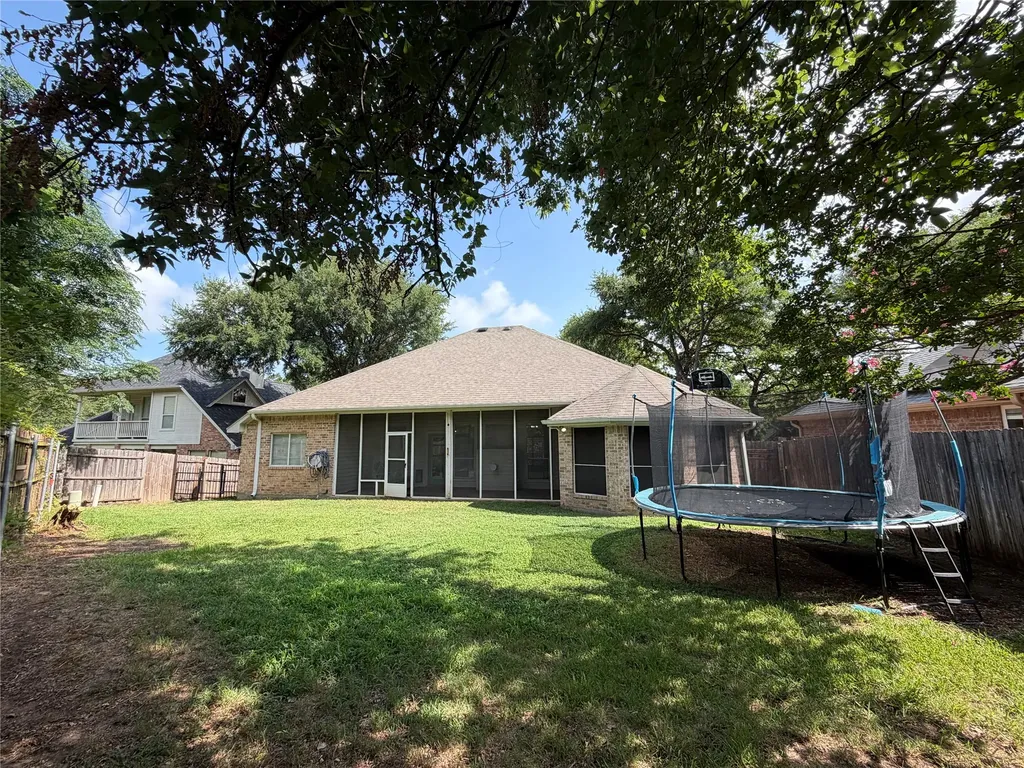 2 Mistywood Court Mansfield TX 76063