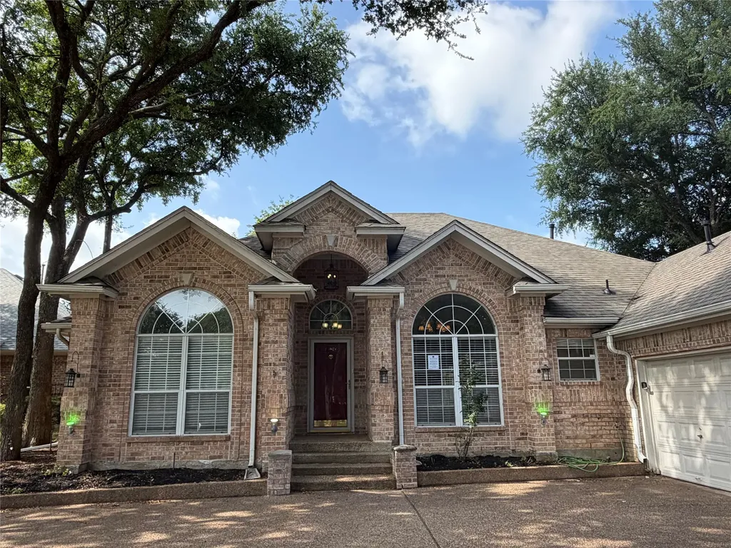 2 Mistywood Court Mansfield TX 76063