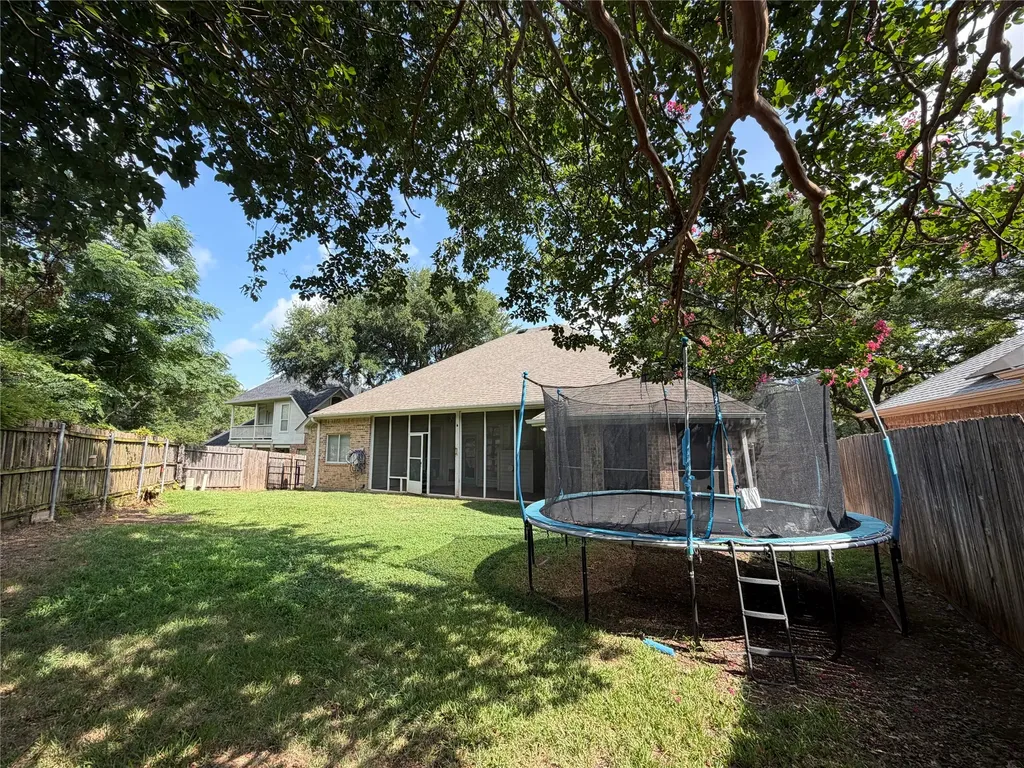 2 Mistywood Court Mansfield TX 76063