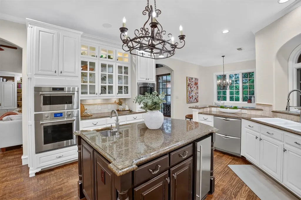 1012 Brae Court Fort Worth TX 76111