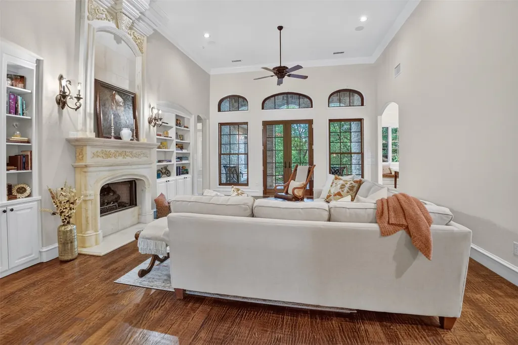 1012 Brae Court Fort Worth TX 76111