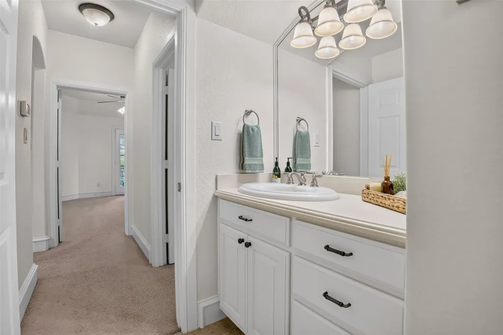 1012 Brae Court Fort Worth TX 76111