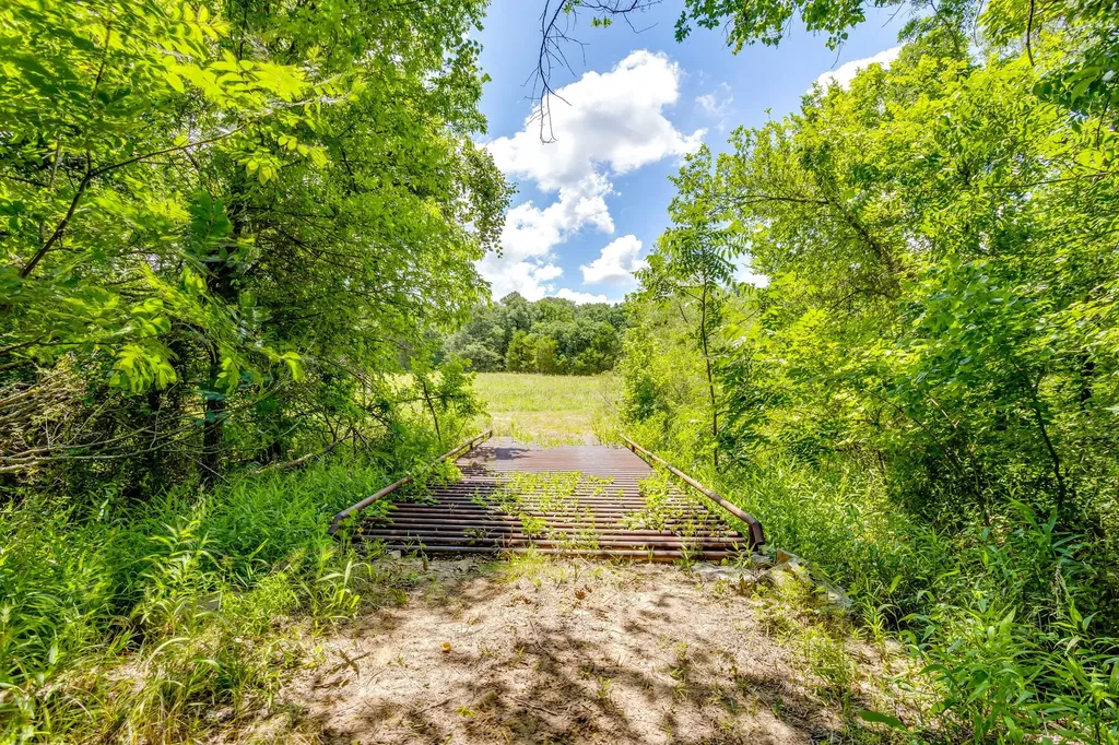 10287 Fm 1749 Sunset TX 76270