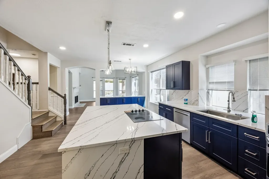 2940 La Vista Lane Frisco TX 75033