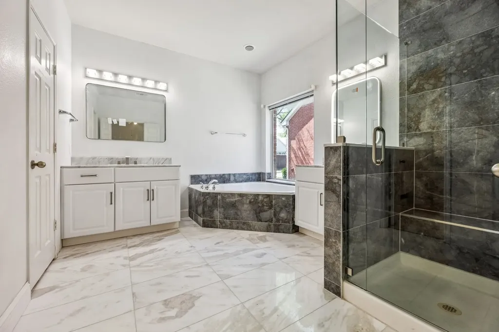 2940 La Vista Lane Frisco TX 75033