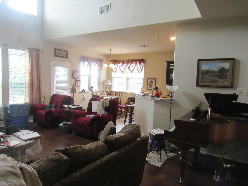 1513 San Carlos Drive Van Alstyne TX 75495