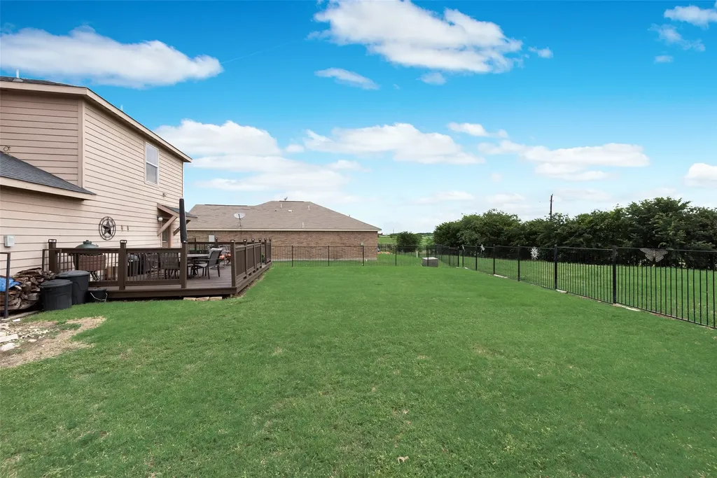 149 Cattlemans Creek Road Newark TX 76071