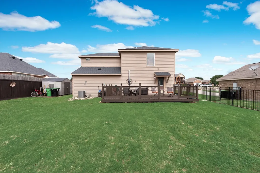 149 Cattlemans Creek Road Newark TX 76071