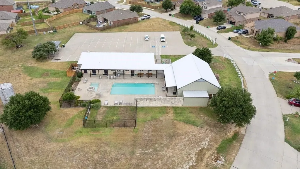149 Cattlemans Creek Road Newark TX 76071
