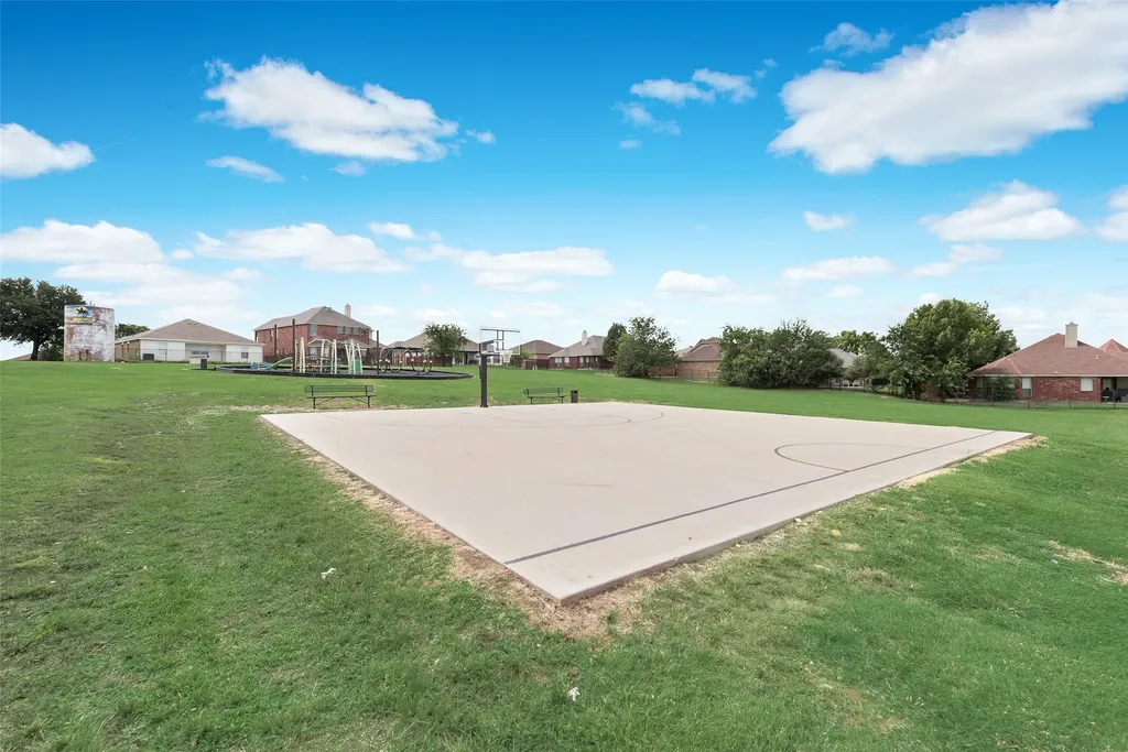 149 Cattlemans Creek Road Newark TX 76071