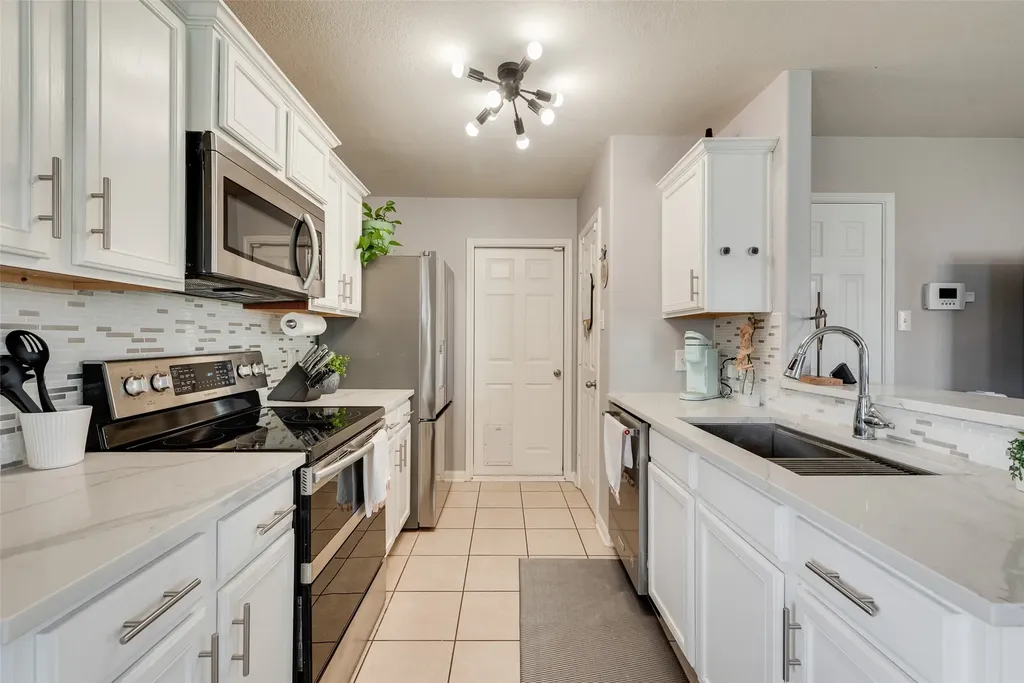 149 Cattlemans Creek Road Newark TX 76071