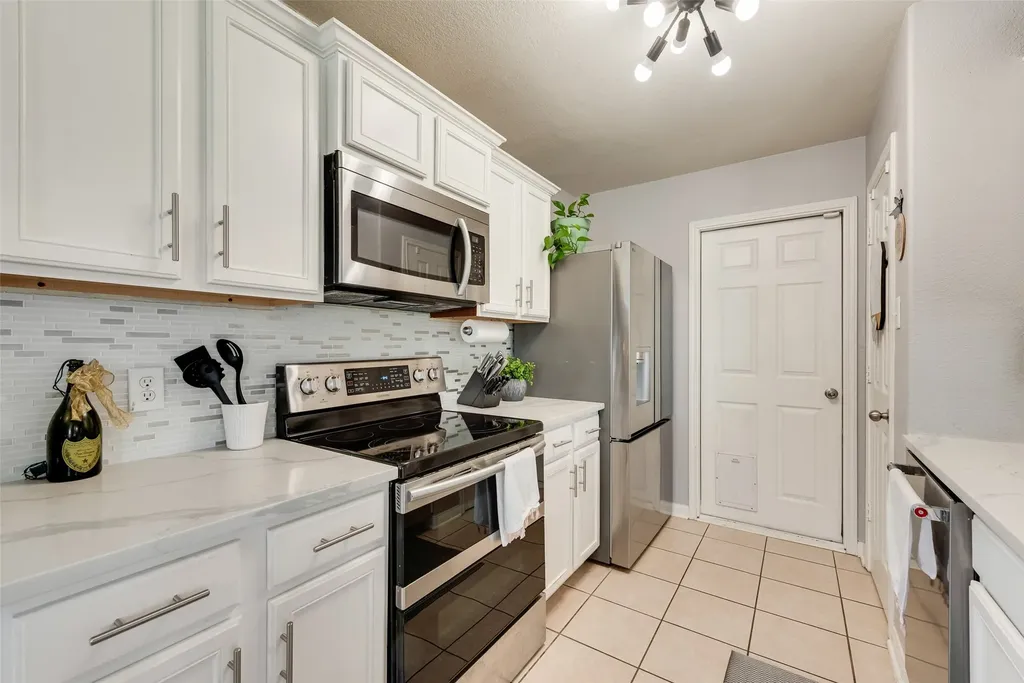 149 Cattlemans Creek Road Newark TX 76071