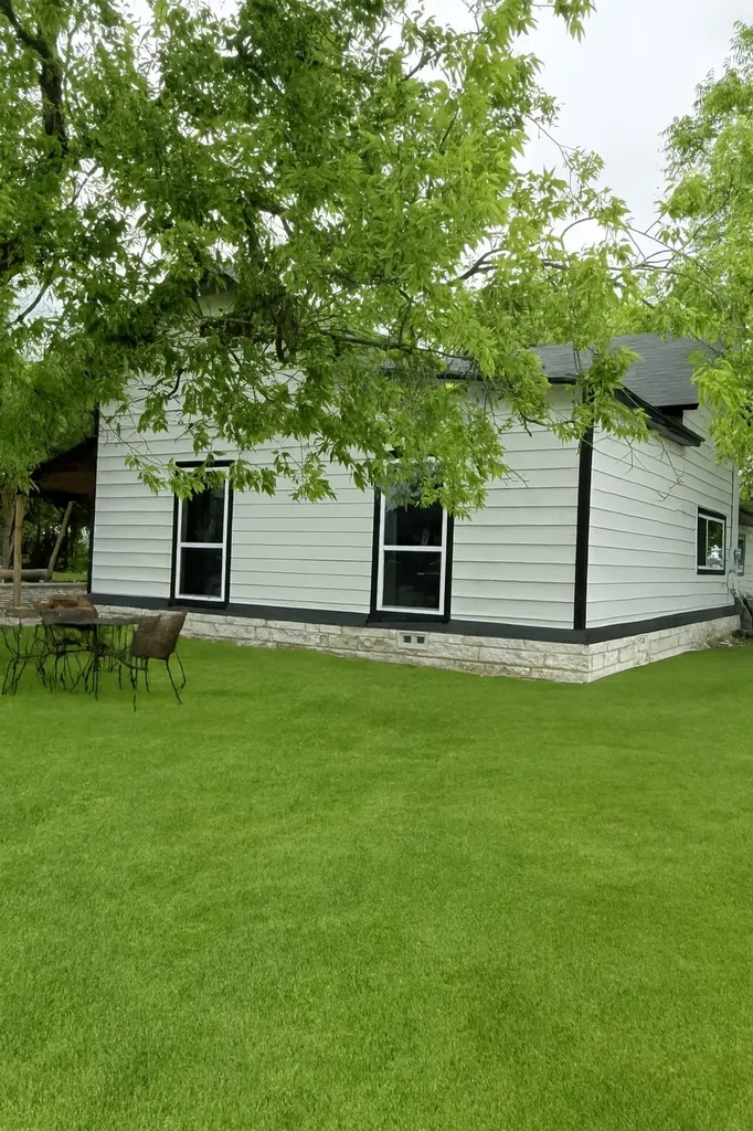 307 W Trunk Street Crandall TX 75114